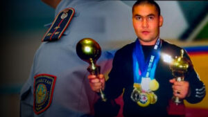 Полиция қызметкерлері пышақтап кеткен спортшы Бақытбек Шотабаев әділдік іздейді