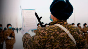 Зачем в армии Казахстана офицеры запаса?