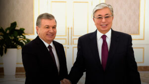 Токаев в Ташкенте: что обсудят делегации стран?