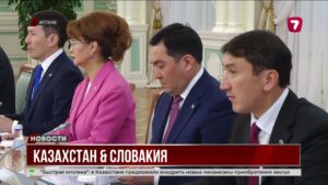 Президент встретился с Премьер-министром Словакии Робертом Фицо в Акорде