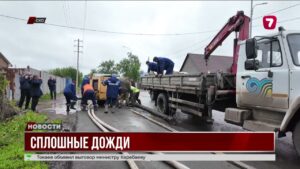 В СКО снова ЧС: после паводков город затопили дожди, выпала двухмесячная норма осадков