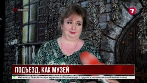 Жительница Жезказгана превратила подъезд в музей