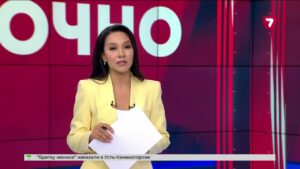 В Колумбии спасатели достали младенца из-под завалов