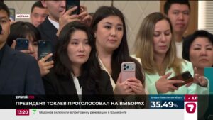 Президент проголосовал на выборах в Курултай