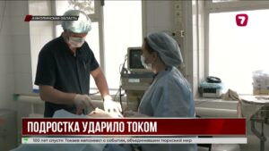 Подросток забрался на крышу вагона и получил удар током на станции Шортанды